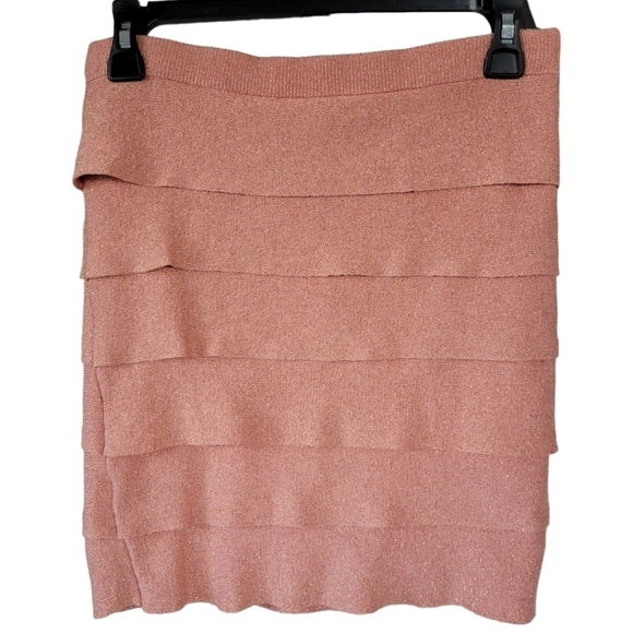BCBG MaxAzria LeeAnn Tiered Mini Skirt M Blush Metallic Bodycon Chic Party - Picture 4 of 10